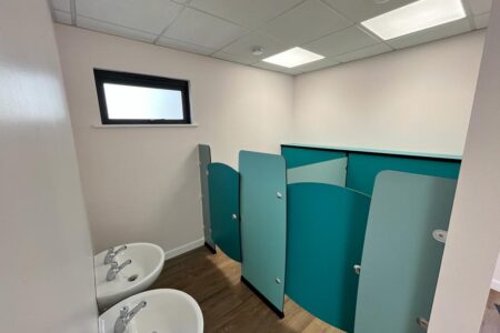toilets toilets